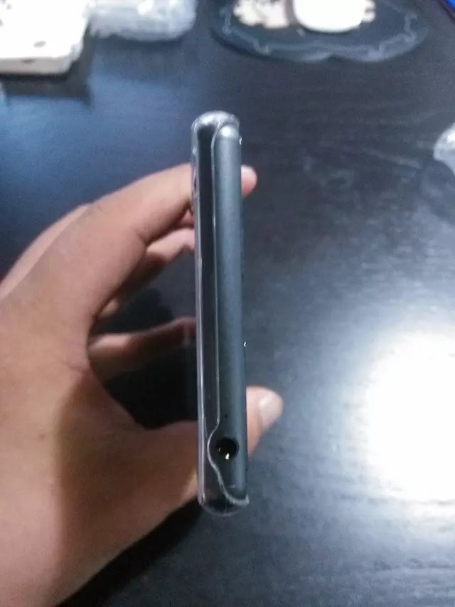 leak xperia z3 compact new images