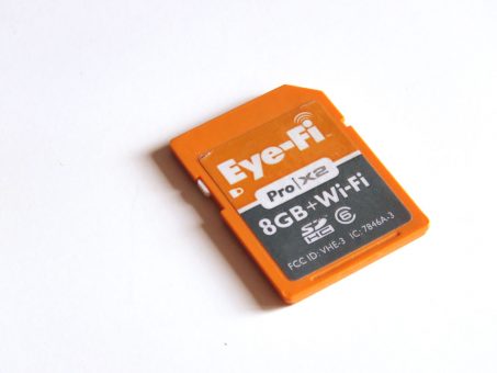 あなたのEye-Fiカードは大丈夫?9月下旬以降、X1やX2カードからのネットワークサービスが利用不可に