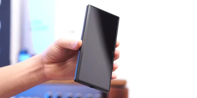 【更新】サムスン Galaxy Z Fold 7、Flip 7、Watch 8のスペック表一覧のまとめがこちら!価格以外を除いてほぼ明らかに