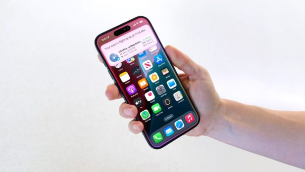 AppleのSiri刷新、Google Gemini採用の裏側:Anthropicとの交渉決裂で年間数十億ドルの契約が白紙に